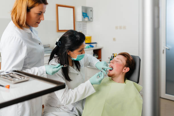 Best Pediatric Emergency Dentist in Woodlake, CA